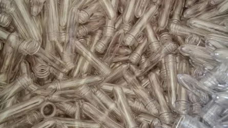 Китай установил рекорд по производству пластика 