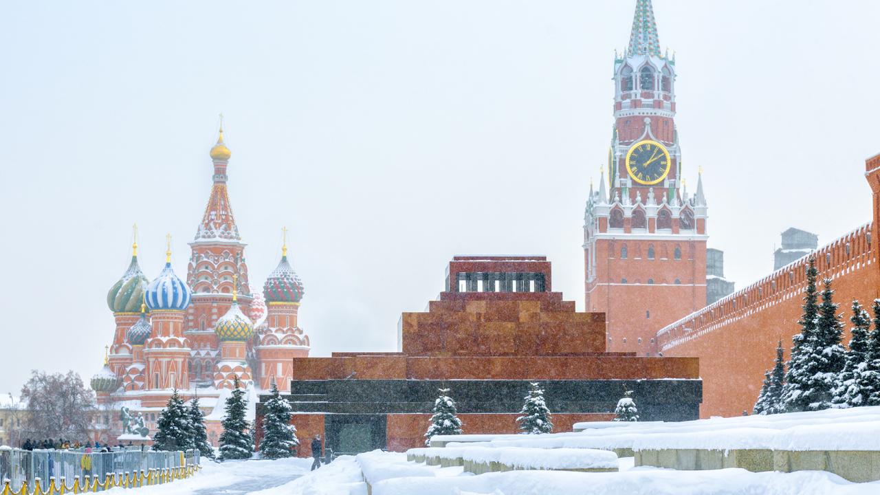 Россия вводит новое жесткое требование для казахстанцев