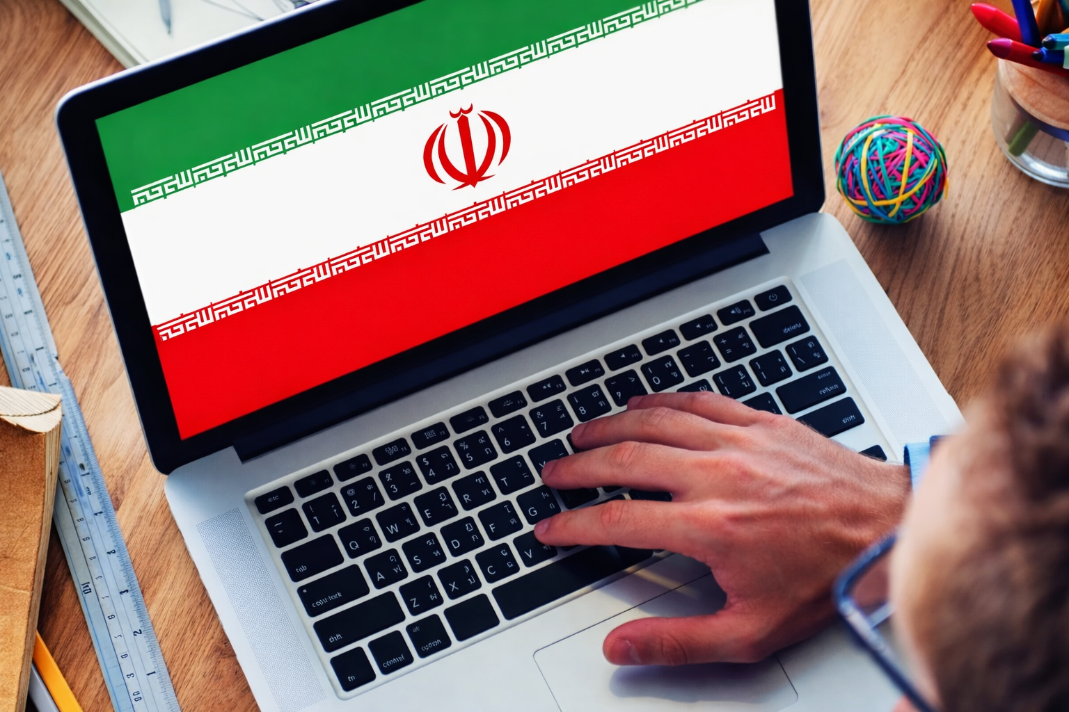 Иран халқы интернетсіз отыр