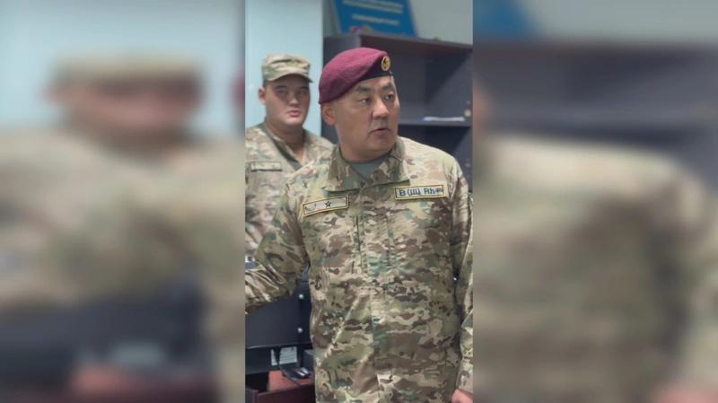 Қорғаныс министрі Ақмола гарнизонындағы әскери бөлімге тосыннан барды