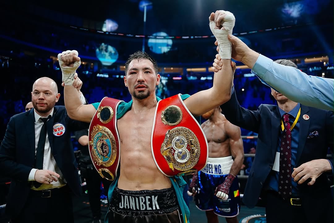 Жәнібек Әлімханұлы чемпиондық белбеу үшін жұдырықтасады