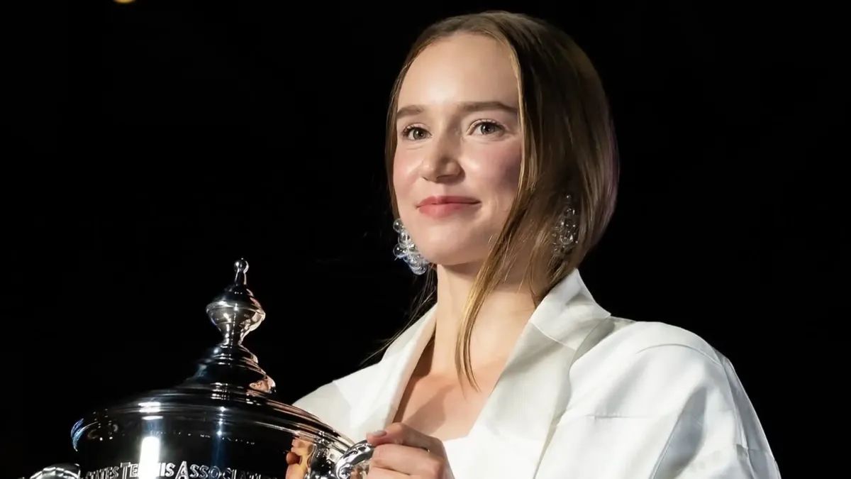 Елена Рыбакина 2026 жылды әлемнің бірінші ракеткасы ретінде аяқтайды