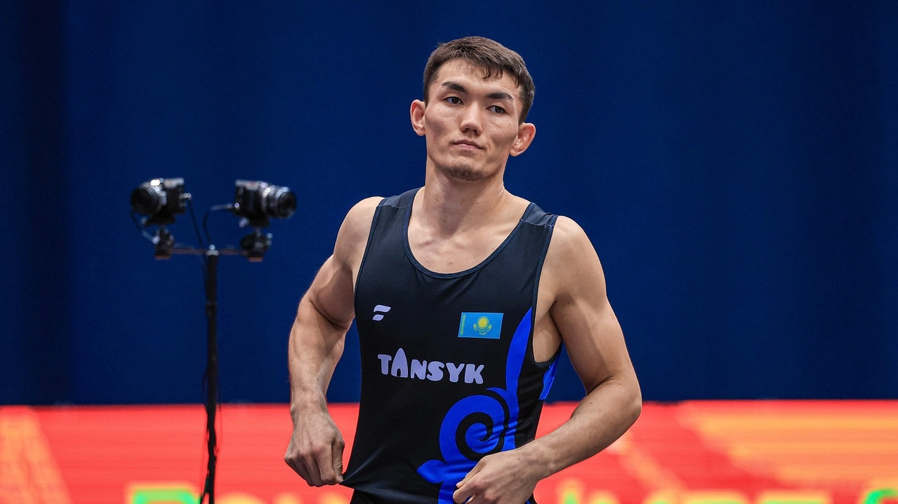 Мерей Мәулитқанов Олимпиада жүлдегерін жеңіп, әлем чемпионатының ширек финалына өтті