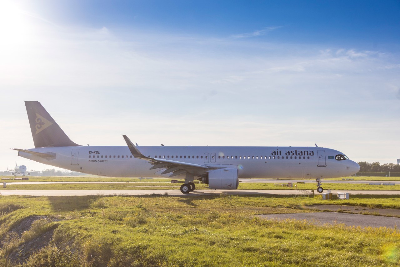 Air Astana-ға тиесілі жаңа ұшақ Гамбургтен Алматыға жеткізілді