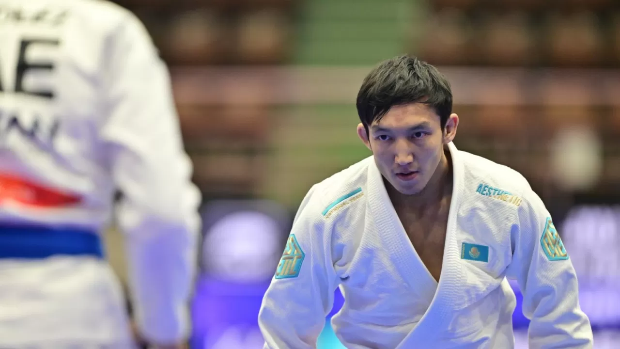 Казахстанец Нуржан Батырбеков завоевал серебро Азиады-2026 