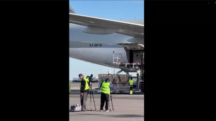 Аэропорт Астаны принял специальный грузовой рейс из Австралии 