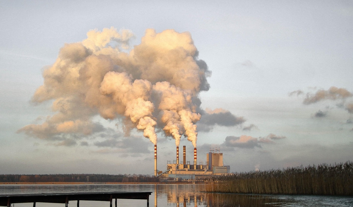 Экологический кризис в Усть-Каменогорске: депутаты требуют реакции правительства