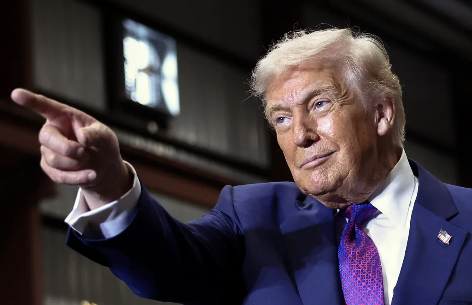 Трамптың есімі Флорида штатындағы әуежайға берілуі мүмкін