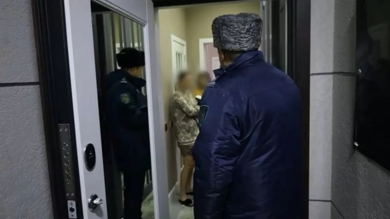 Алматыда бір пәтерге 44 адам тіркелген