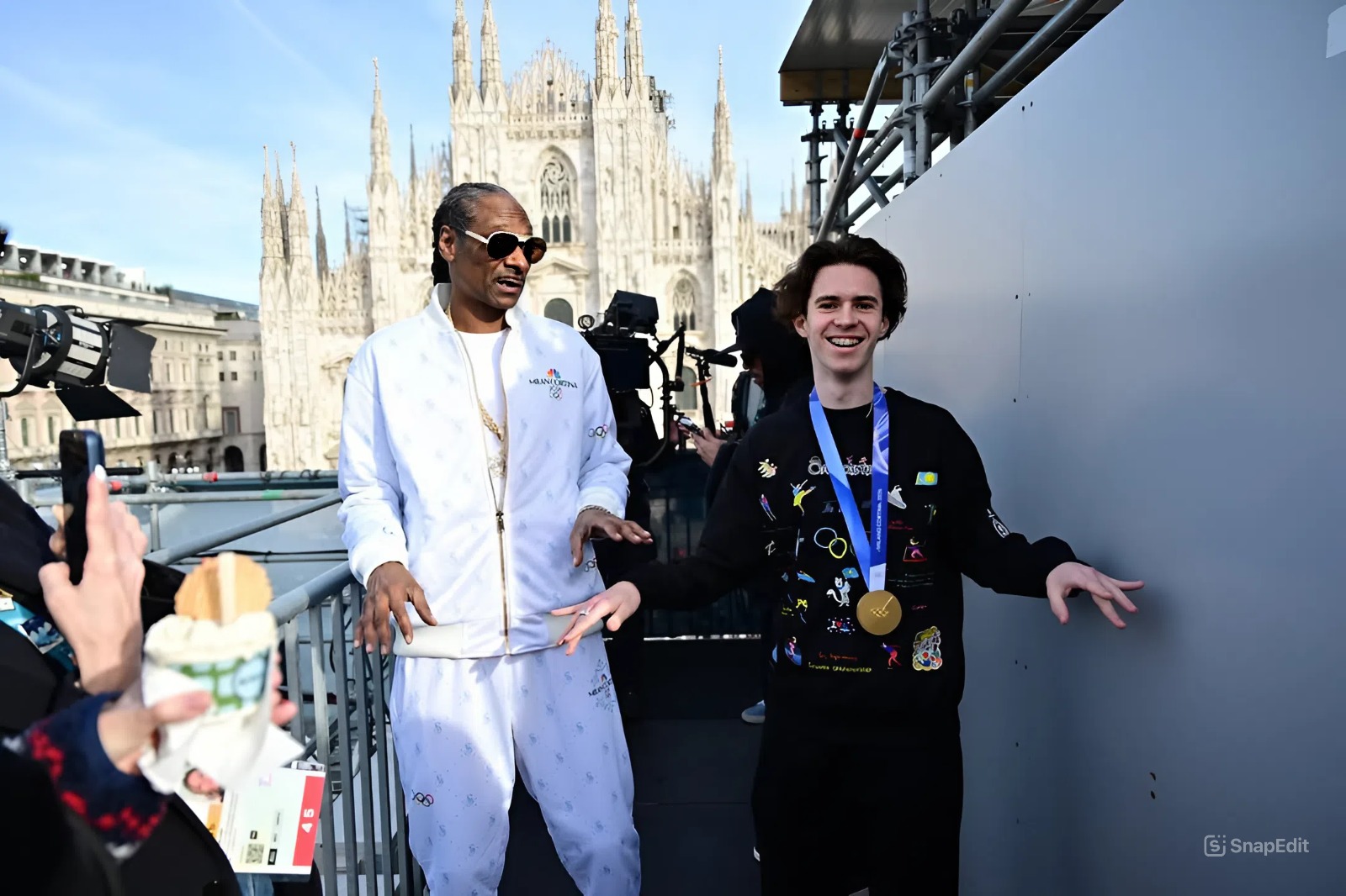 Snoop Dogg пен Михаил Шайдоров Миланның қақ ортасында би биледі 