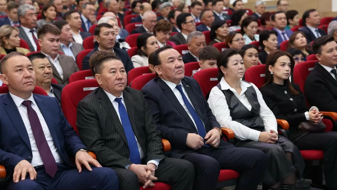 В Конаеве обсудили Новую Конституцию перед референдумом 