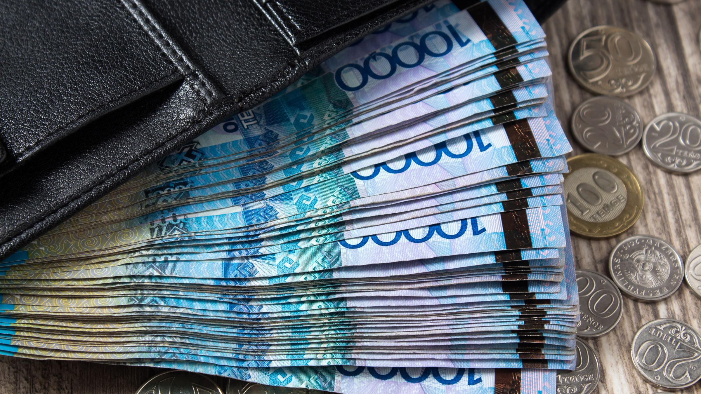 Опубликована неприятная новость о заработной плате