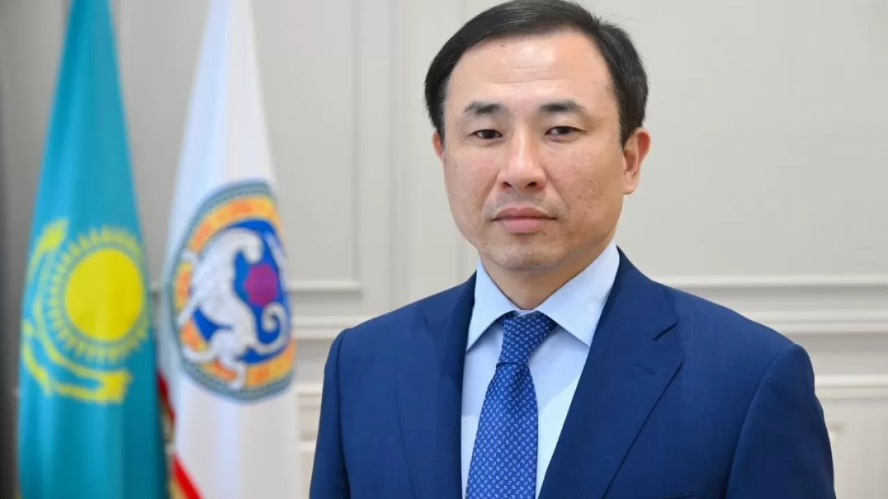 В одном из районов Алматы новый аким 