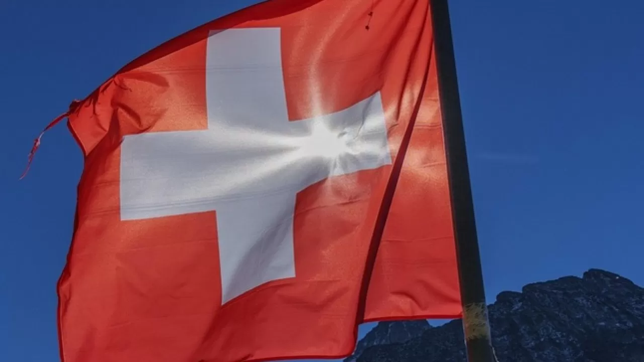 Референдум о границе численности населения готовят в Швейцарии 