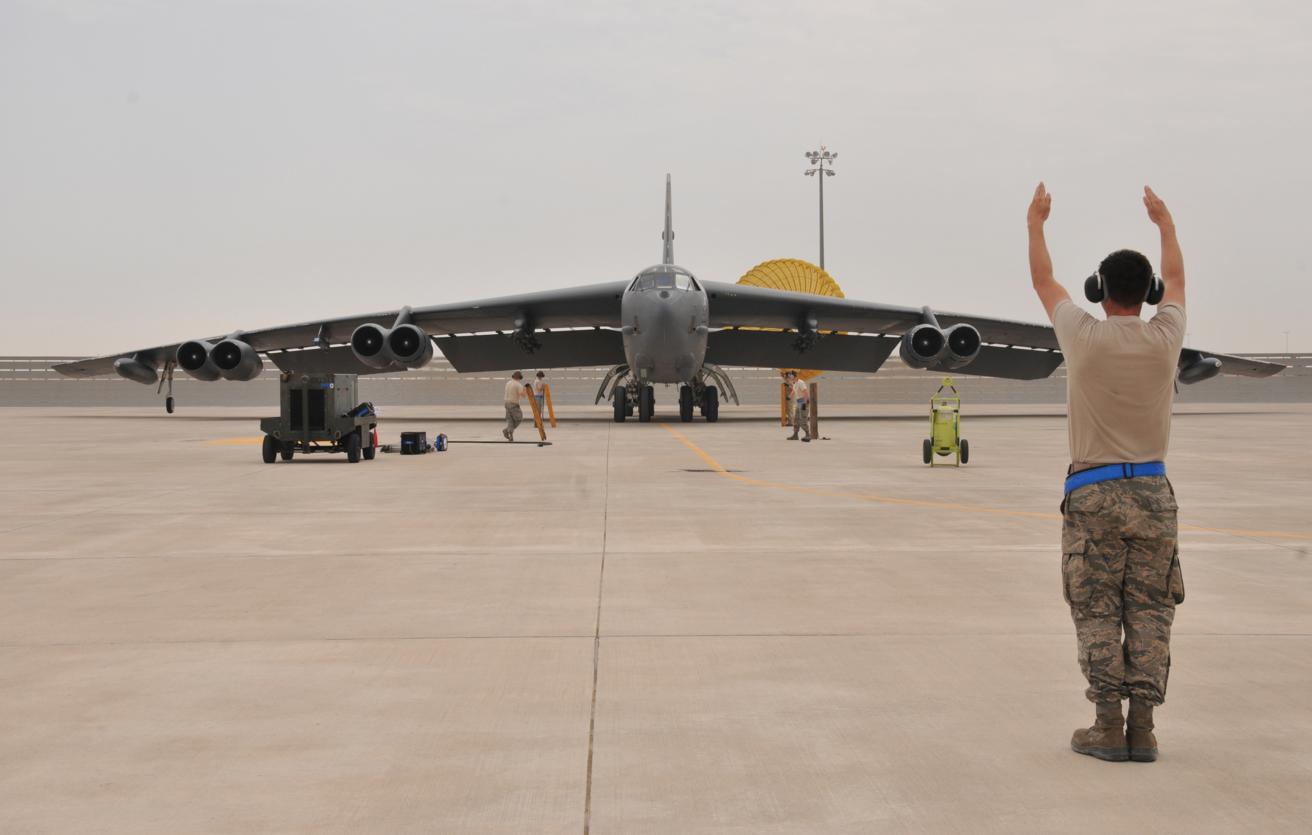 АҚШ Таяу Шығысқа 300-ден аса әскери ұшағын орналастырды