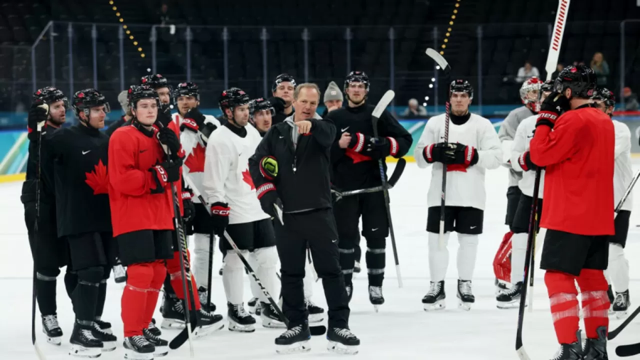 Милан-Кортина Олимпиадасы: канадалық хоккейшілер олимпиадалық қалашықтан кетіп қалды 