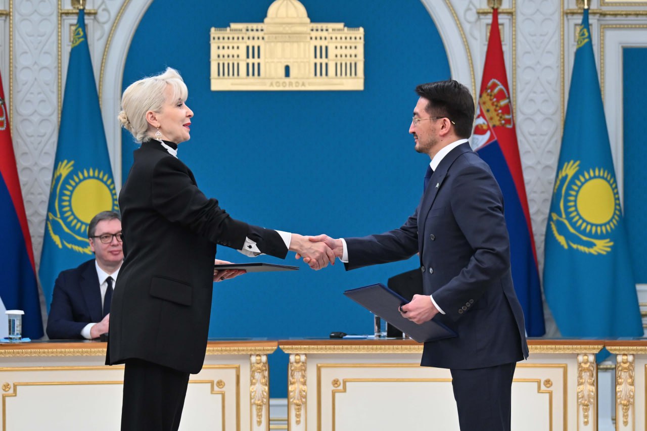 Қасым-Жомарт Тоқаев пен Александр Вучич Бірлескен меморандумға қол қойды