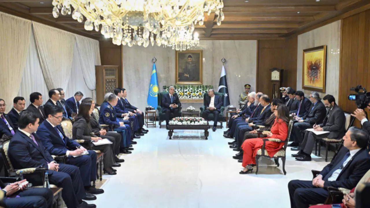 Пакистан становится ключевым хабом для Казахстана 
