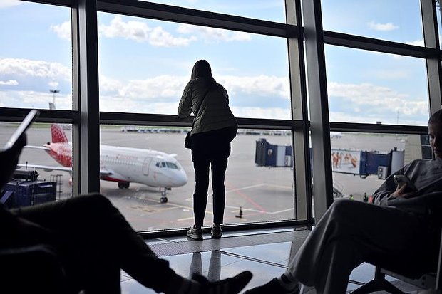 Польшаның Сыртқы істер министрлігі өз азаматтарын Ресейден кетуге шақырды