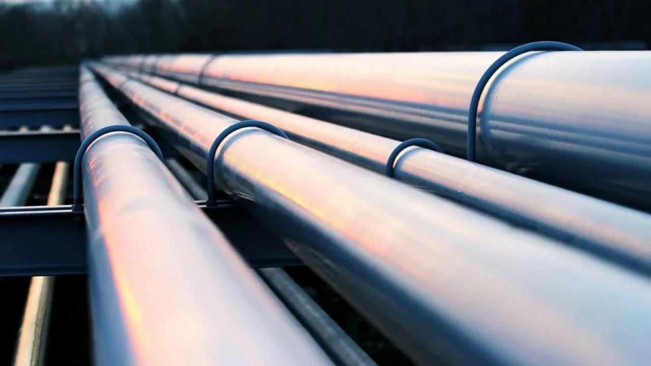 Санкции бьют по транзиту из Казахстана: НПЗ в Германии предупреждает о рисках