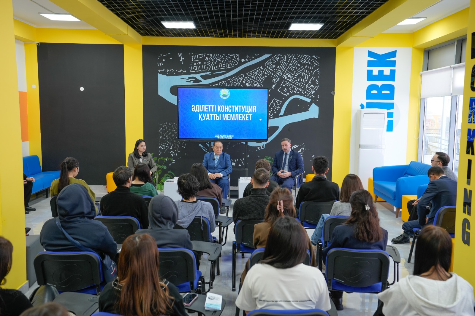 Шығыс жастары: болашаққа бейжай қарамайтын буын