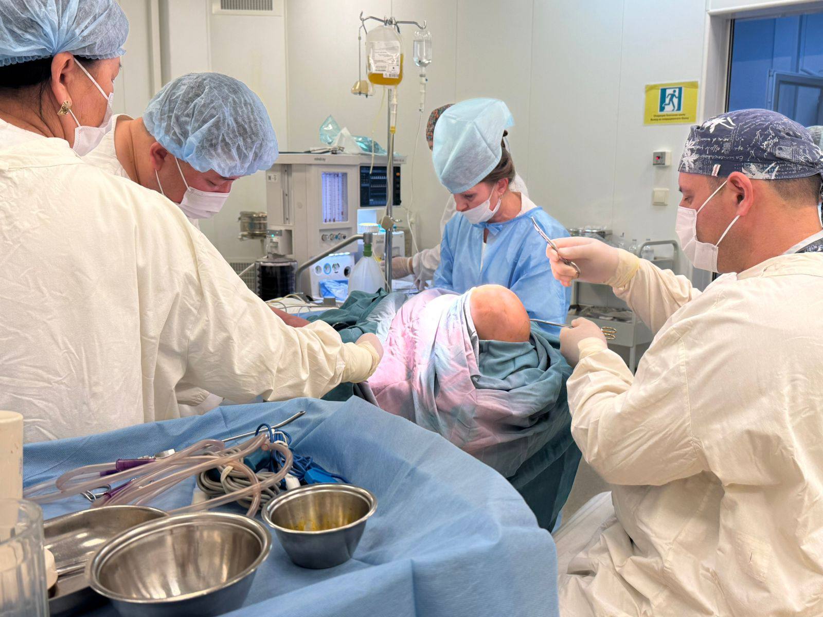 Таразда алғаш рет балаға бас сүйек жіктерінің ерте бітуіне байланысты күрделі ота жасалды