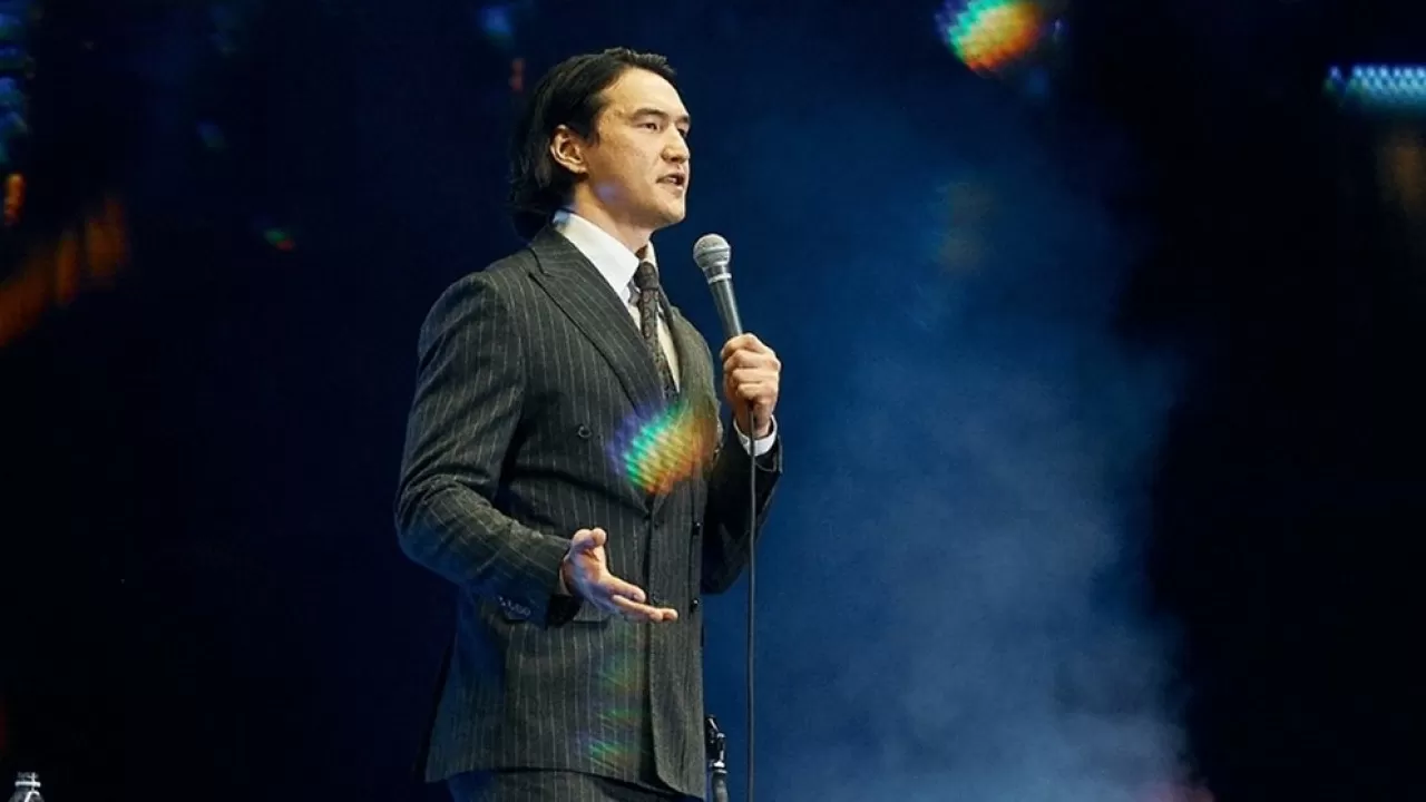 О чем шутил Сабуров на первом после запрета на въезд в Россию концерте 