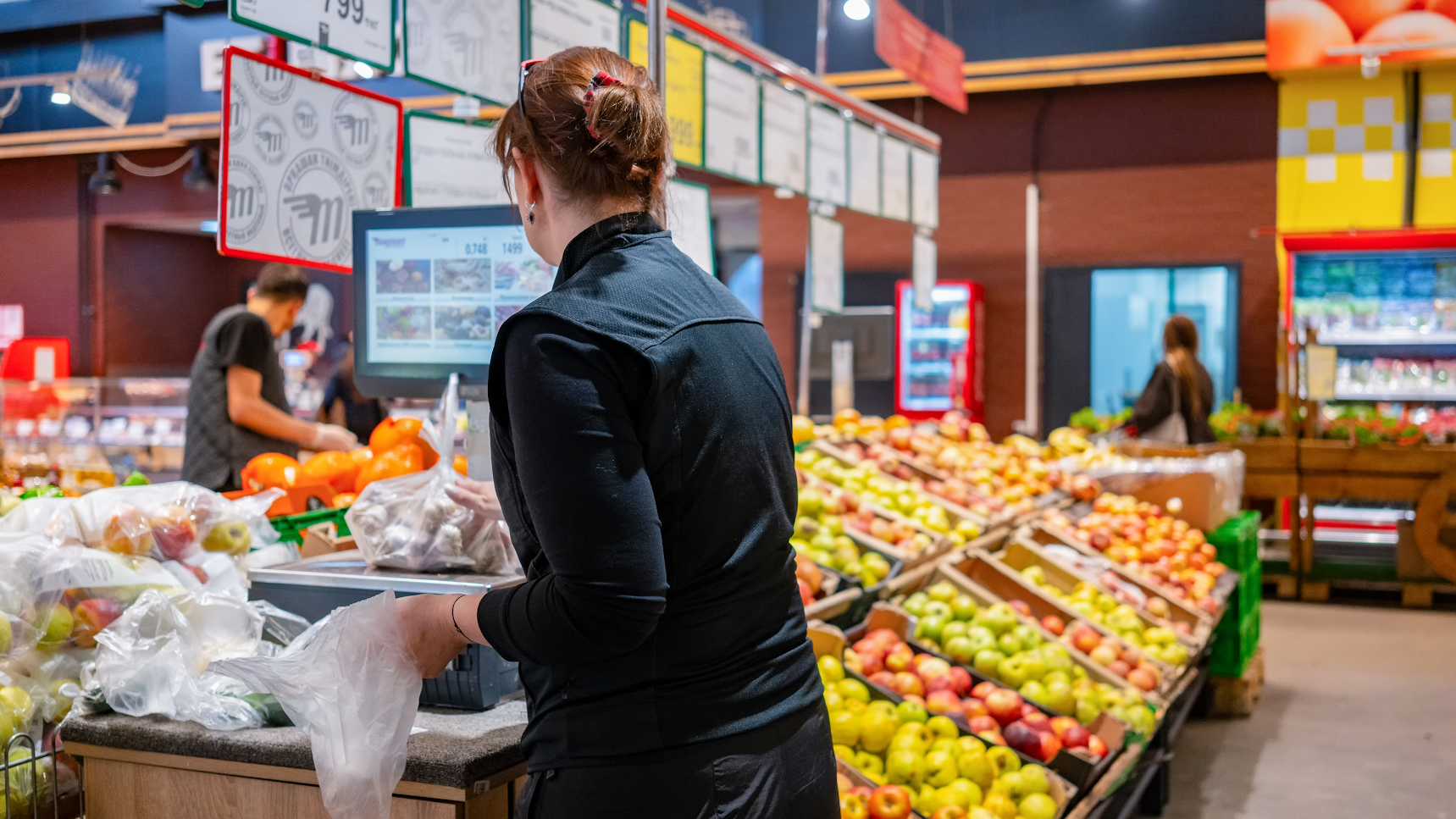 Скачки цен на продукты меняют стоимость продовольственной корзины в Алматы