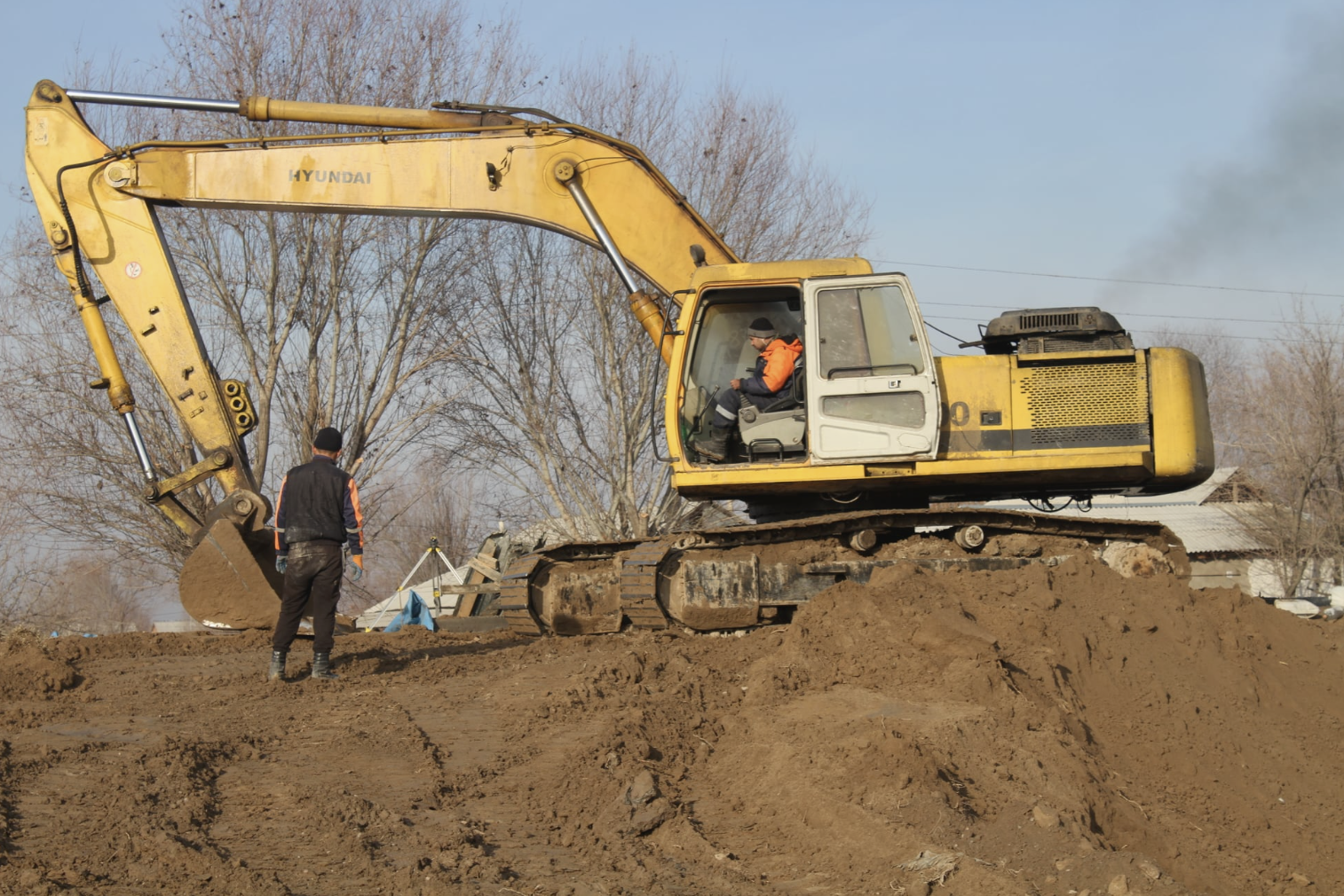 Жамбыл облысында 40 жыл бойы тазартылмаған канал қалпына келтіріліп жатыр