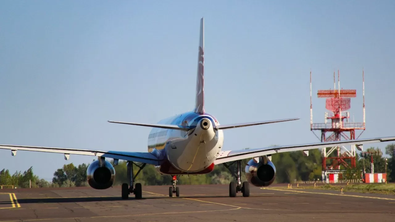 Сколько казахстанцев заплатят налог на роскошь 