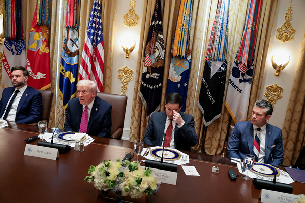 В США назвали потенциальных преемников Трампа