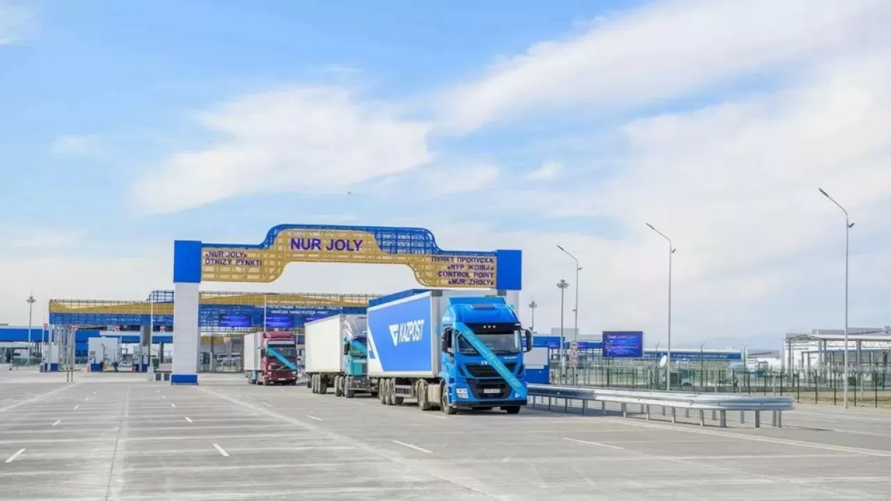 Пункты на границе Казахстана с Китаем закроются 
