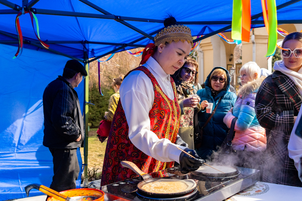 Жители Казахстана проводили зиму