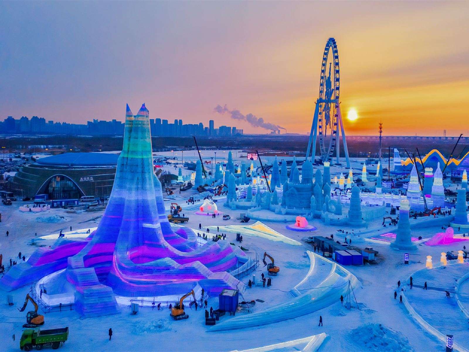 Қытайда әлемдегі ең ірі мұз паркі ел күтпеген себеппен жабылып қалды