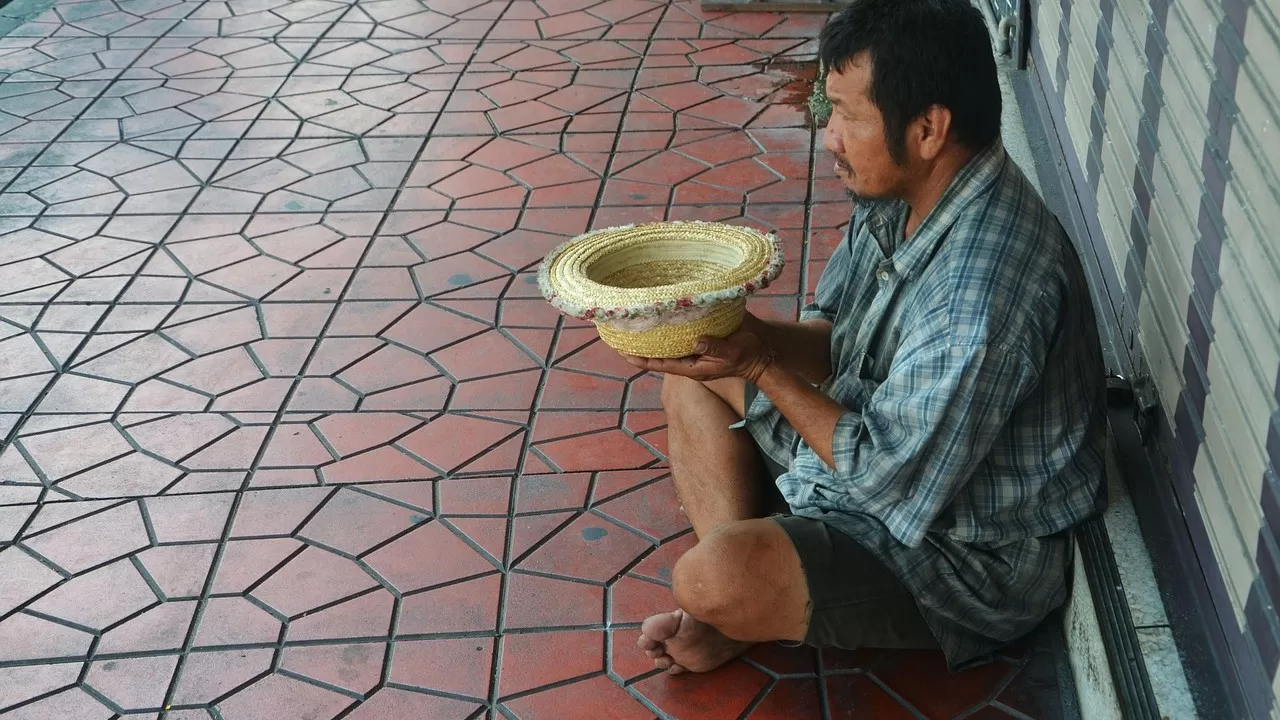 В каком возрасте казахстанцы чаще всего становятся безработными 