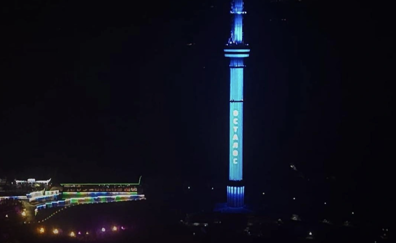 Көктөбеде референдумға дейінгі уақытты көрсететін жарық инсталляциясы орнатылды