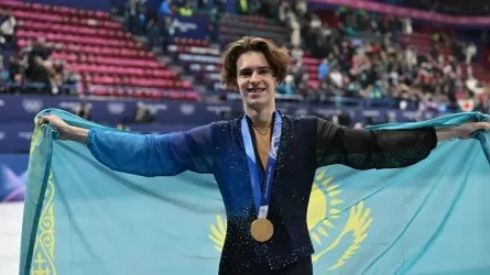 Как встретили Михаила Шайдорова в аэропорту Астаны