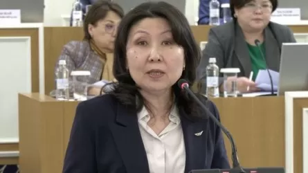 Айгуль Садвакасова: Конституция закрепляет приоритет человеческого капитала, науки и инноваций