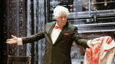 Спекулянты продают билеты на спектакль с Ефремовым вдвое дороже