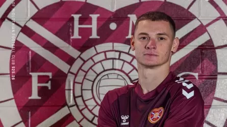 Ислам Чесноков &laquo;Хартс&raquo; сапында алғаш рет негізгі құрамда алаңға шықты