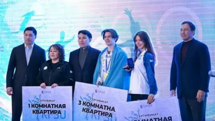 Михаил Шайдоров пен Софья Самоделкинаға пәтер сыйлады 