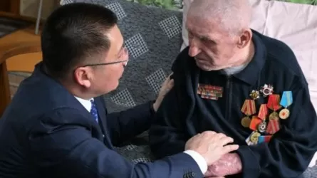 В Павлодаре ветеран войны Василий Григораш отметил 100-летний юбилей