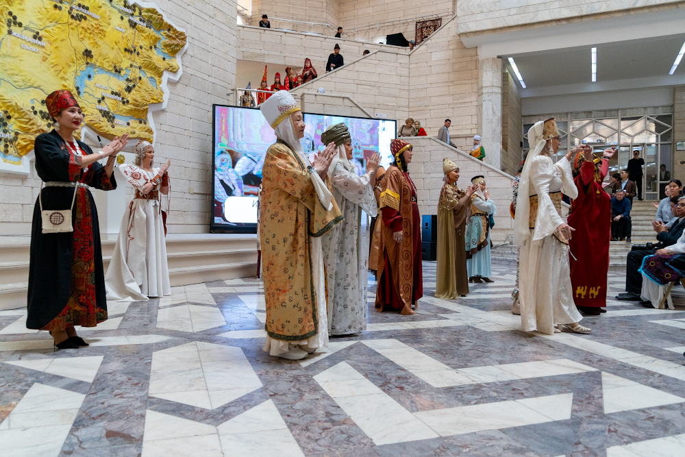 Национальные традиции могут стать современным брендом