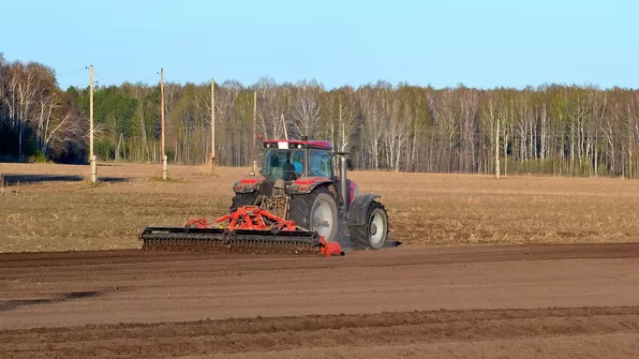 Аграрии Туркестанской области первыми вышли в поле