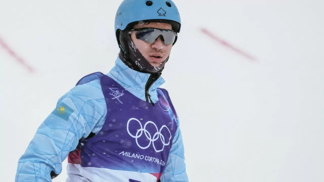 Триумф в Швейцарии: Асылхан Асан взял "золото" на этапе Кубка Европы по фристайлу