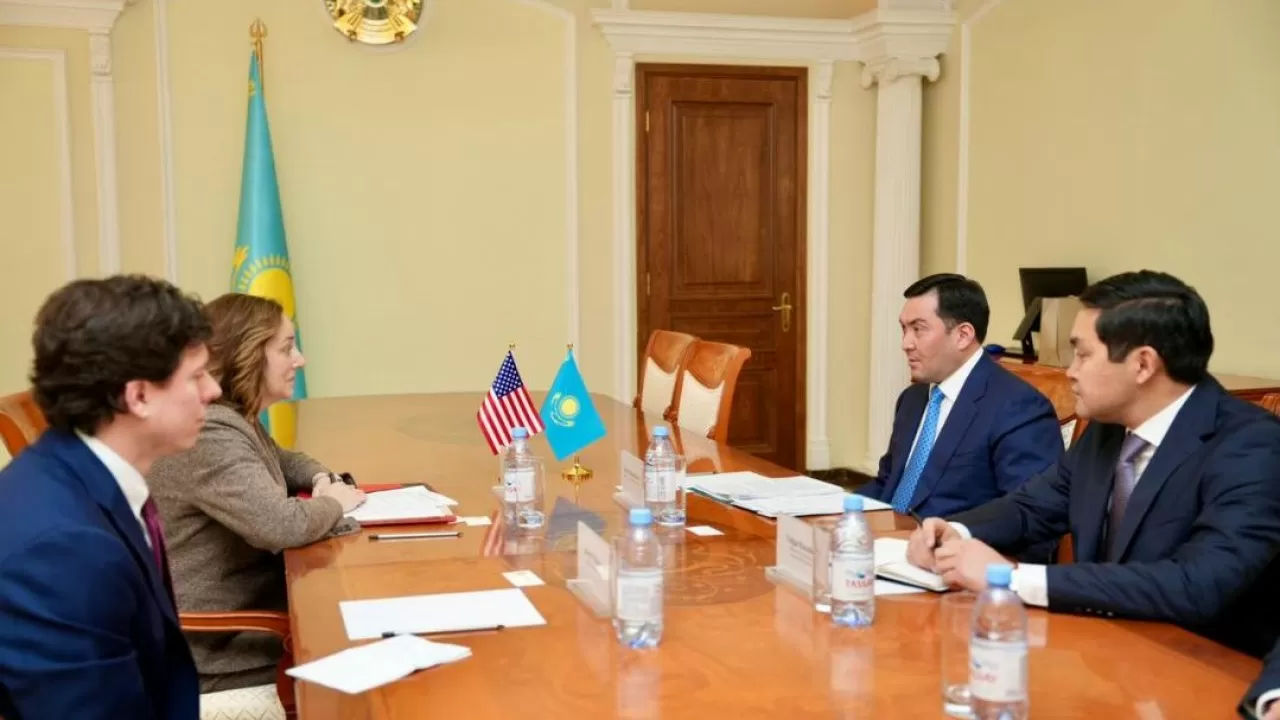 Казахстан и США развивают проекты "чистого угля"