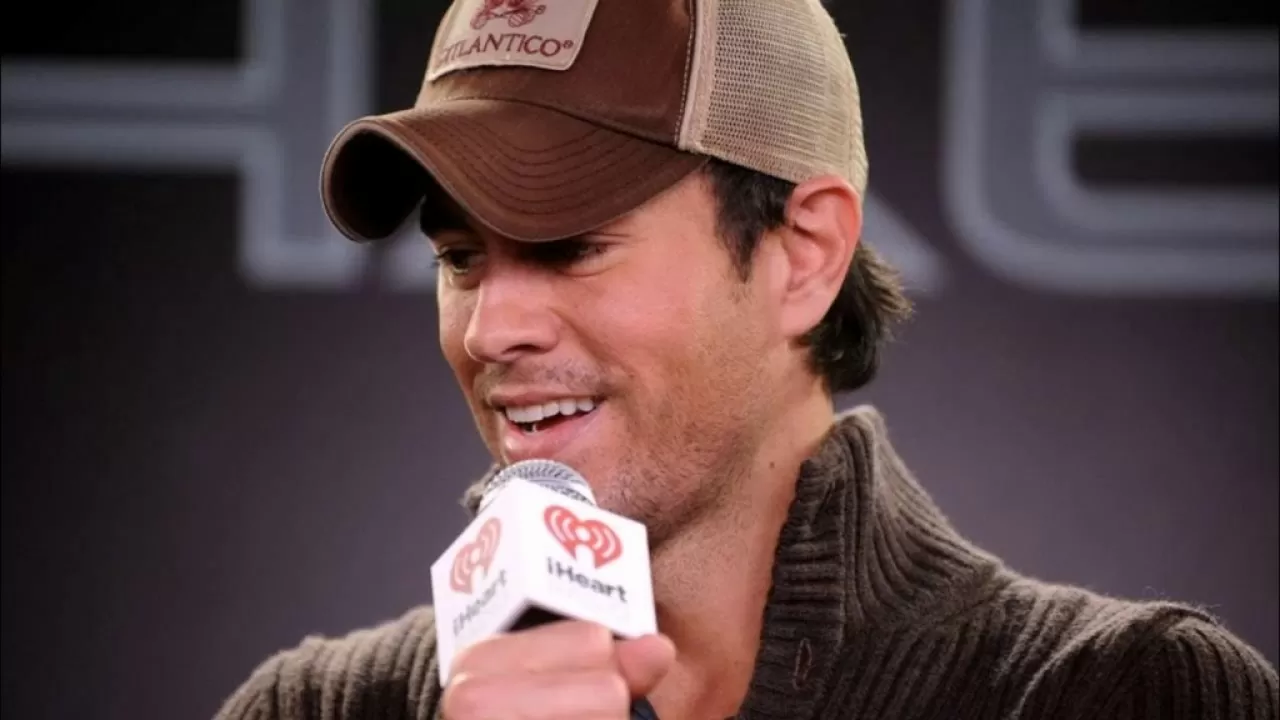 Даты концертов в Казахстане сообщил Энрике Иглесиас 