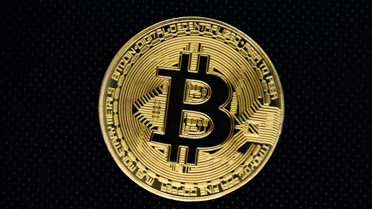 Можно ли в Казахстане купить квартиру за биткоин? 