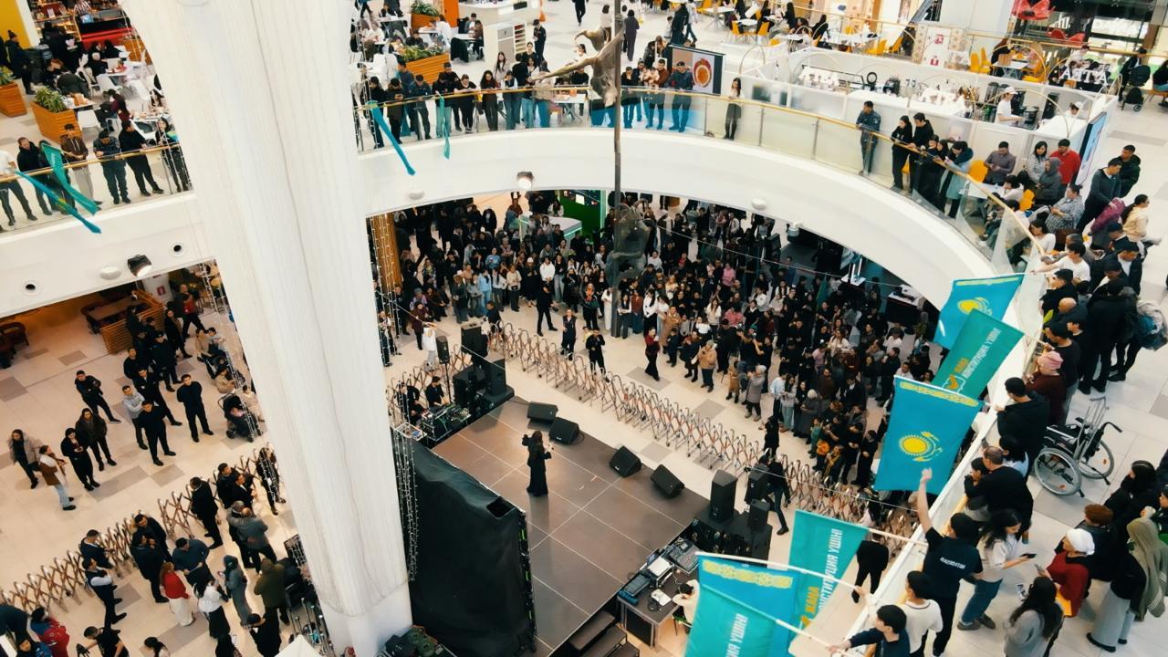 Астанада жаңа Конституцияны қолдауға арналған ауқымды концерт өтті