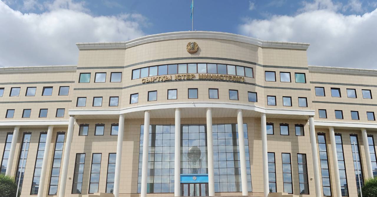 Сыртқы істер министрі БАӘ елшісін қабылдады